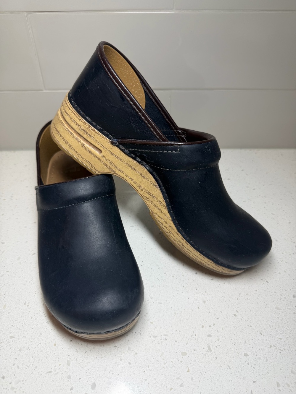 Dansko leather clogs shoes DARK BLUE SIZE 42 11 10.5 nurse - Picture 5 of 16